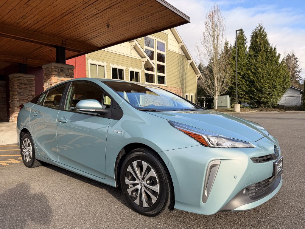 2021 Toyota Prius Image 3