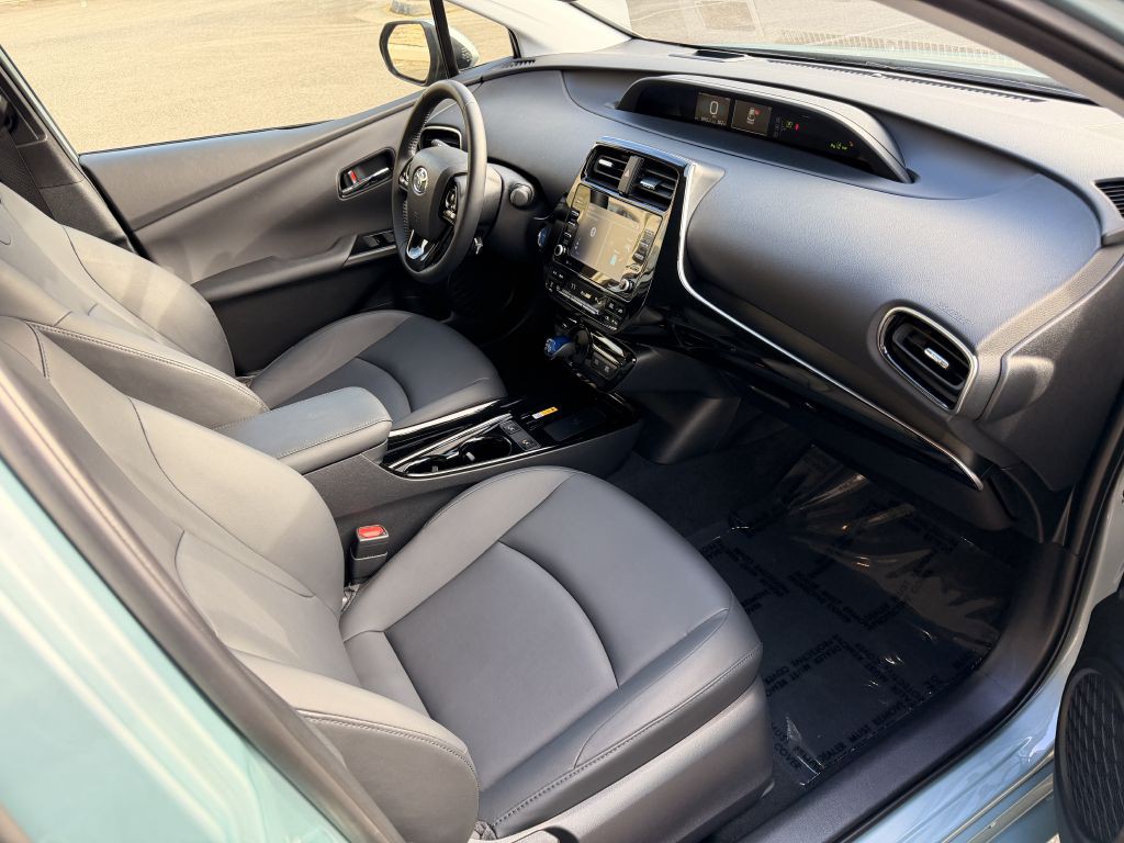 2021 Toyota Prius Image 15