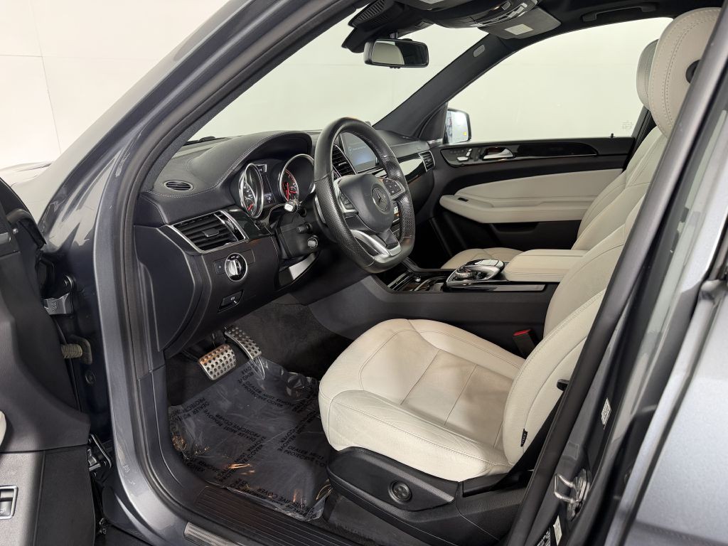 2019 Mercedes-Benz GLE-Class Image 17