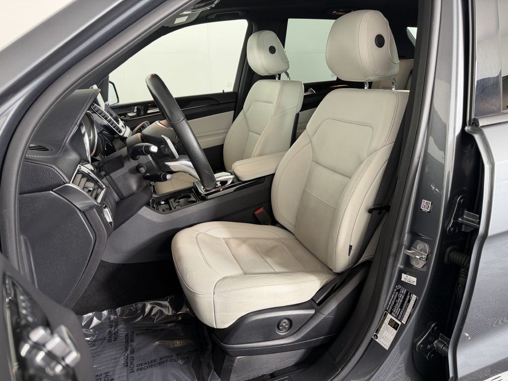 2019 Mercedes-Benz GLE-Class Image 18