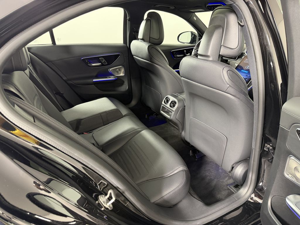 2023 Mercedes-Benz C-Class Image 23