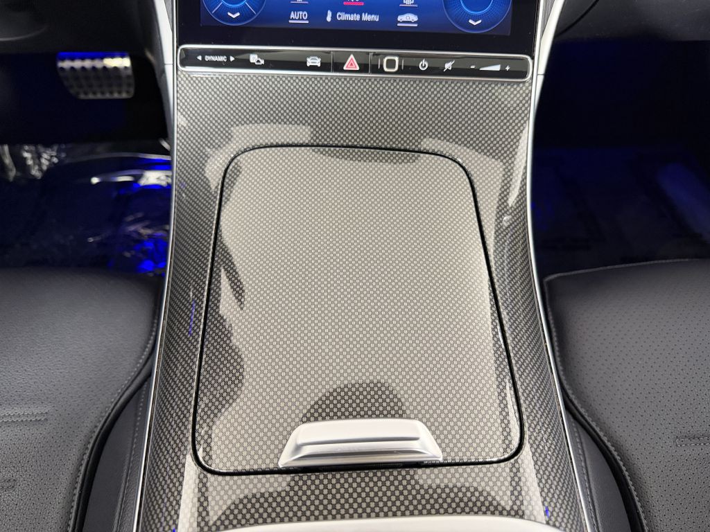 2023 Mercedes-Benz C-Class Image 32