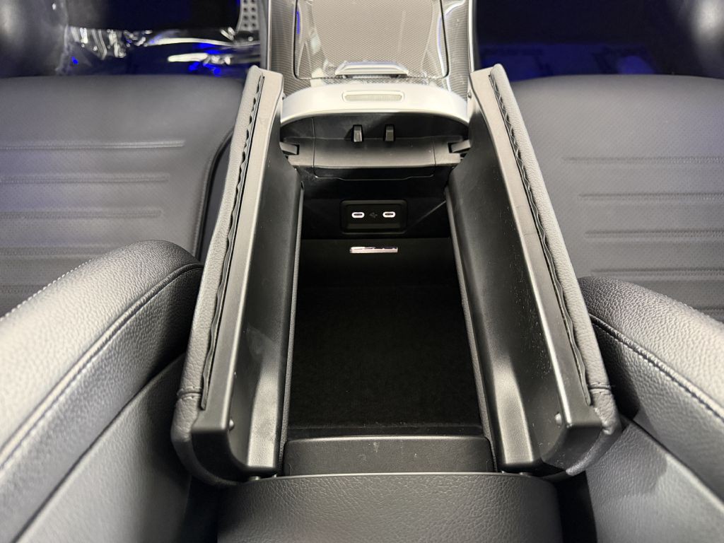 2023 Mercedes-Benz C-Class Image 33