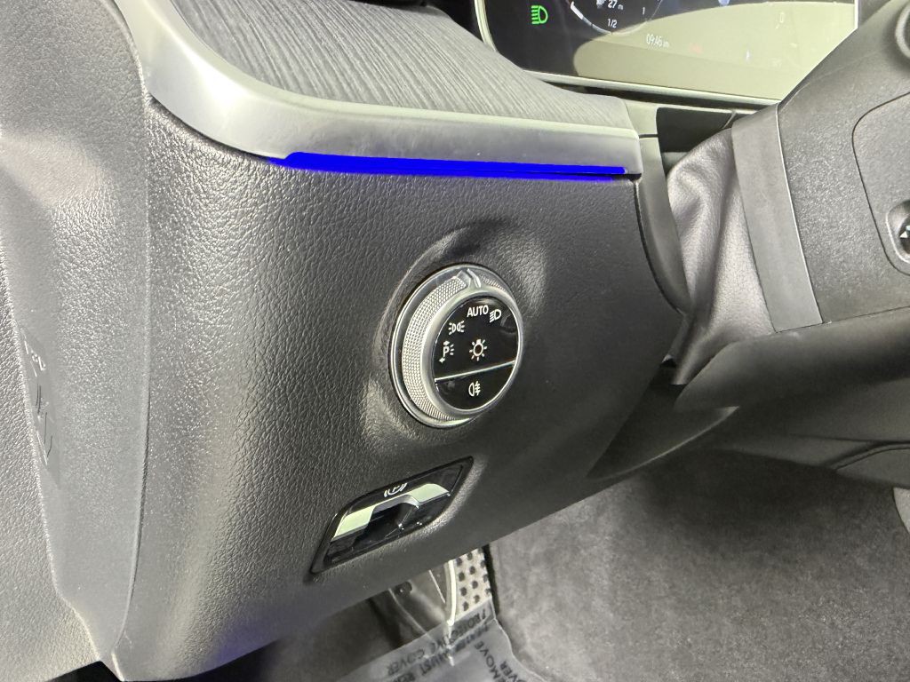 2023 Mercedes-Benz C-Class Image 44