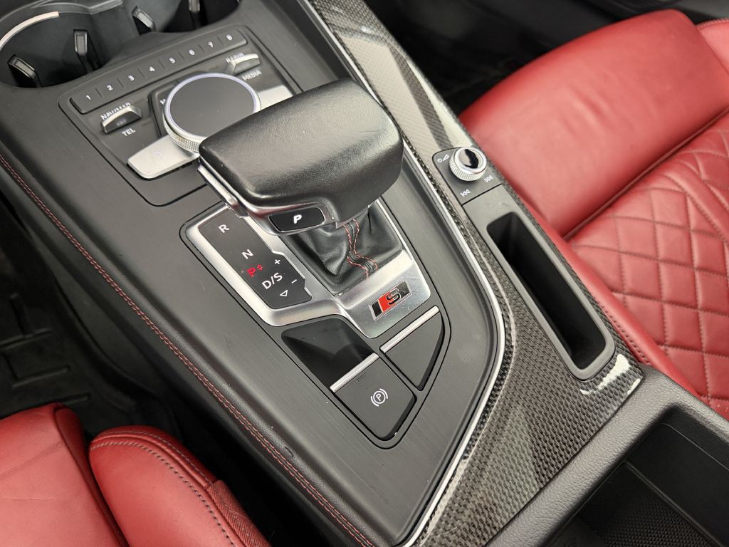 2018 Audi S4 Image 32