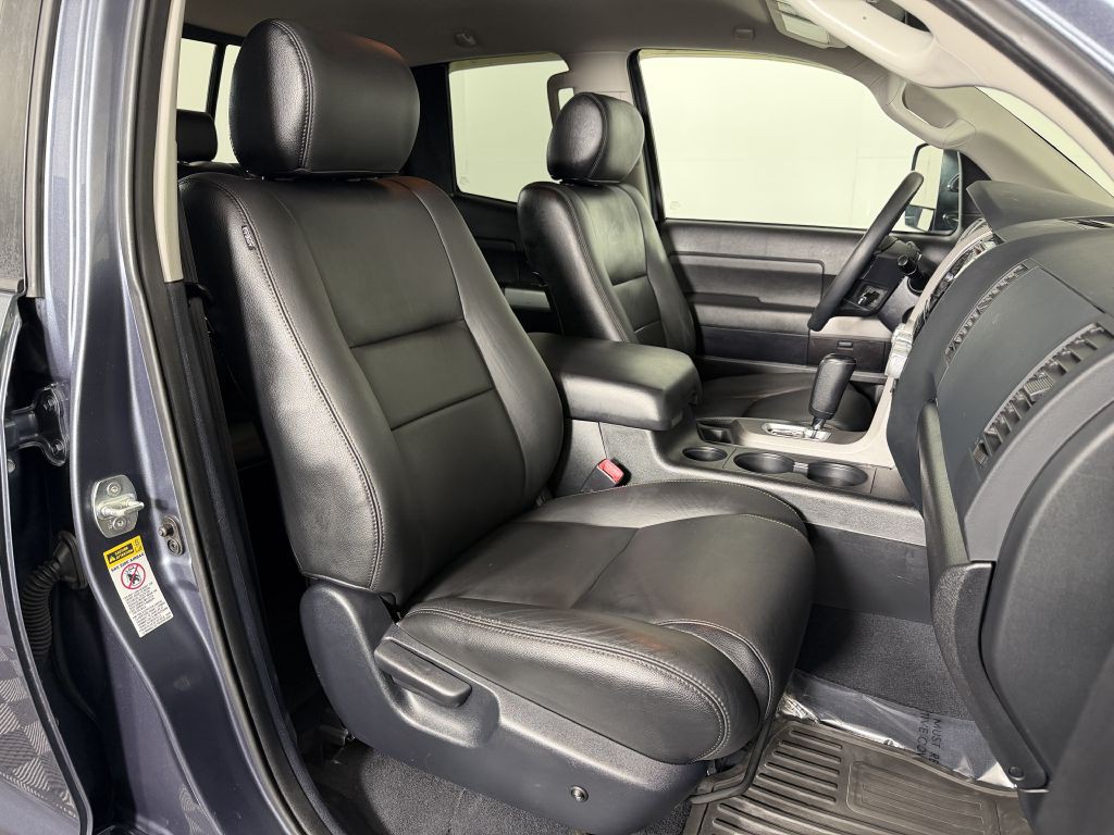 2010 Toyota Tundra Image 22