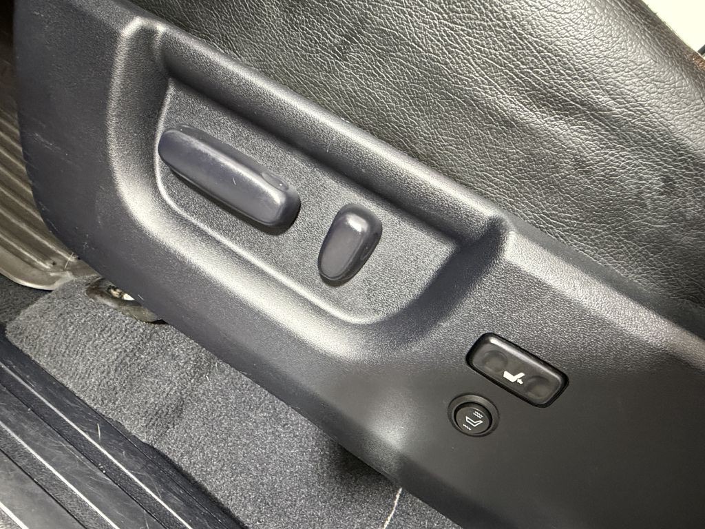 2010 Toyota Tundra Image 34