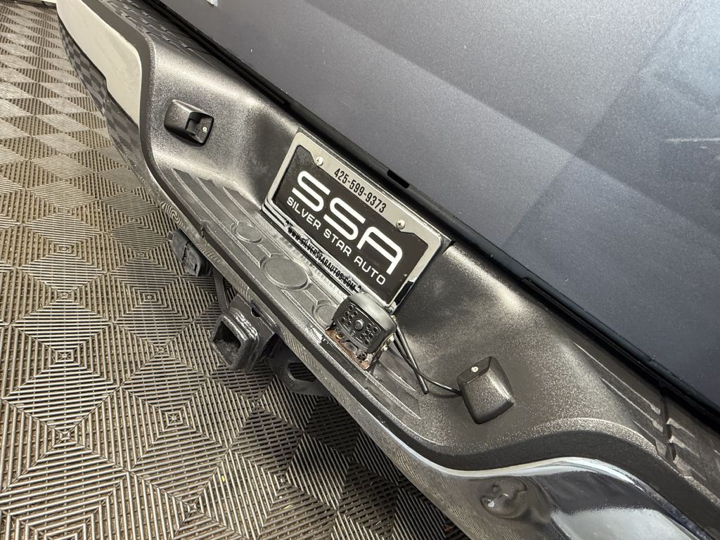 2010 Toyota Tundra Image 35