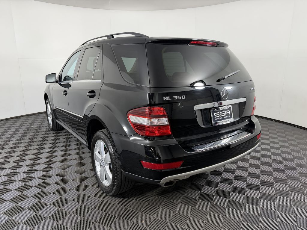 2011 Mercedes-Benz M-Class Image 9