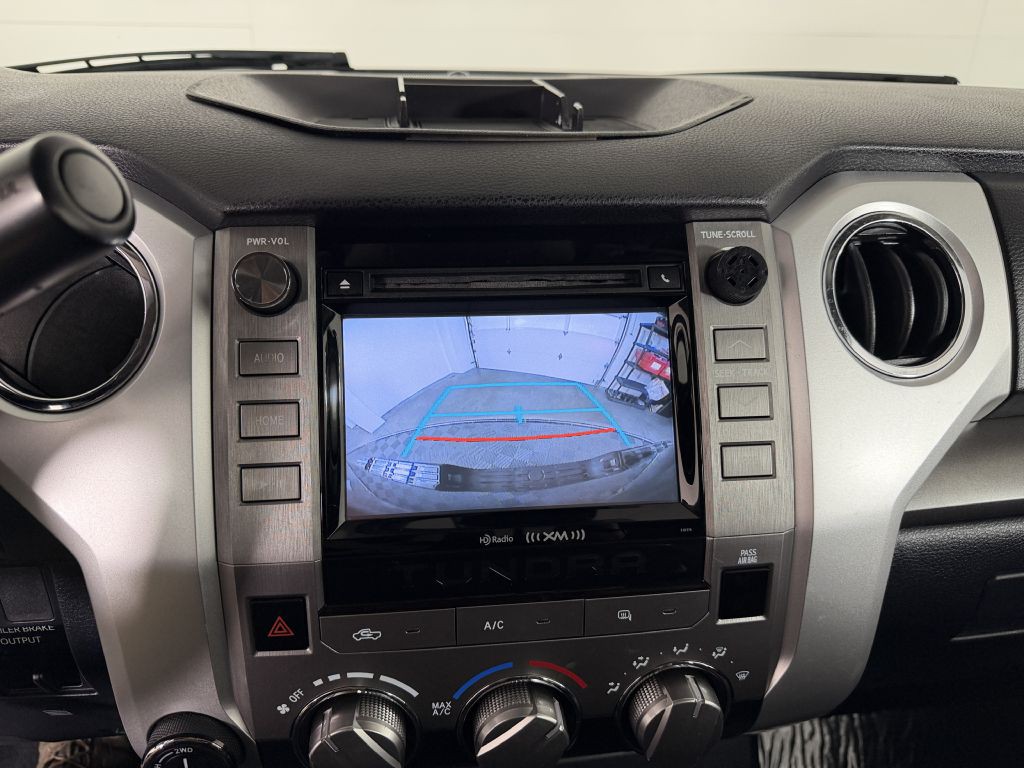 2019 Toyota Tundra Image 32