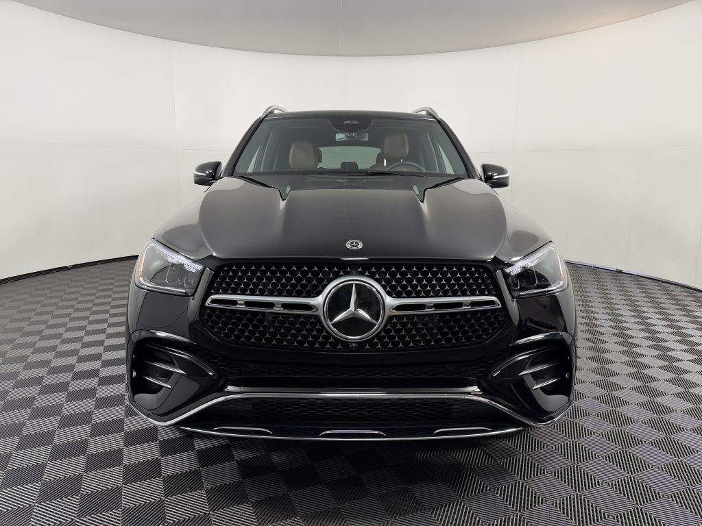 2025 Mercedes-Benz GLE-Class Image 2