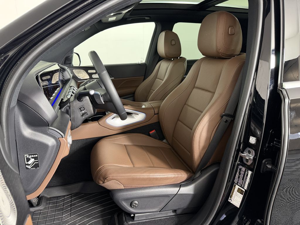 2025 Mercedes-Benz GLE-Class Image 17