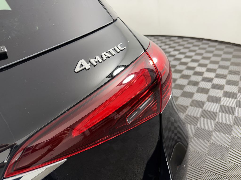 2025 Mercedes-Benz GLE-Class Image 39