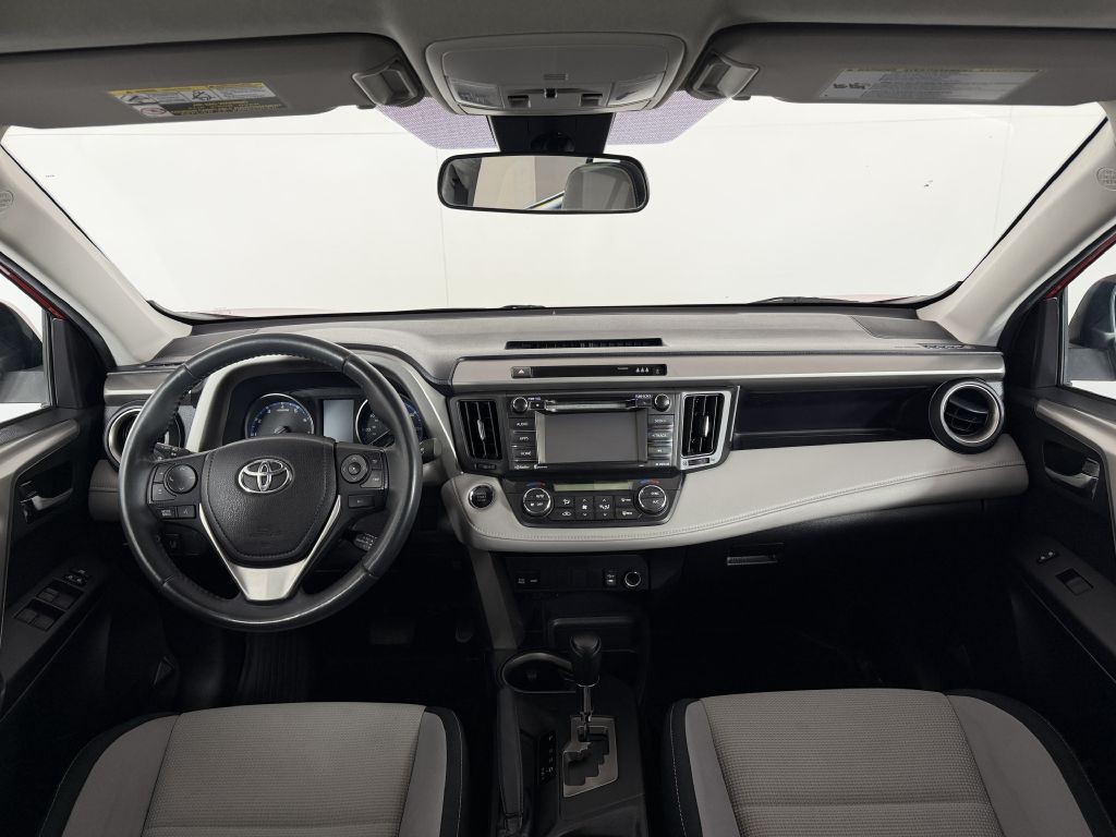 2017 Toyota Rav4 Image 14