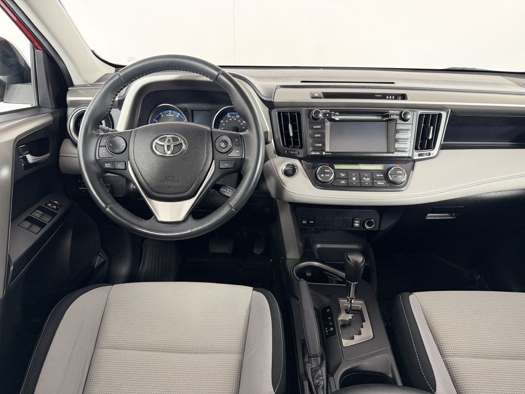 2017 Toyota Rav4 Image 15