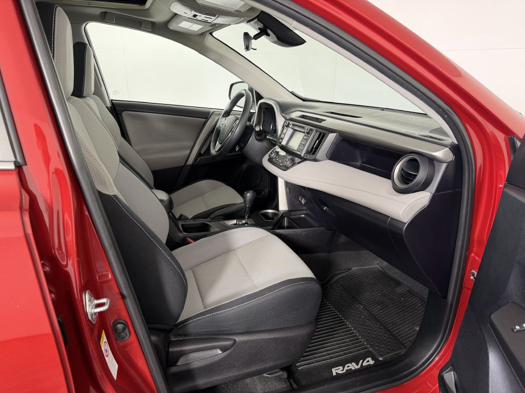 2017 Toyota Rav4 Image 23