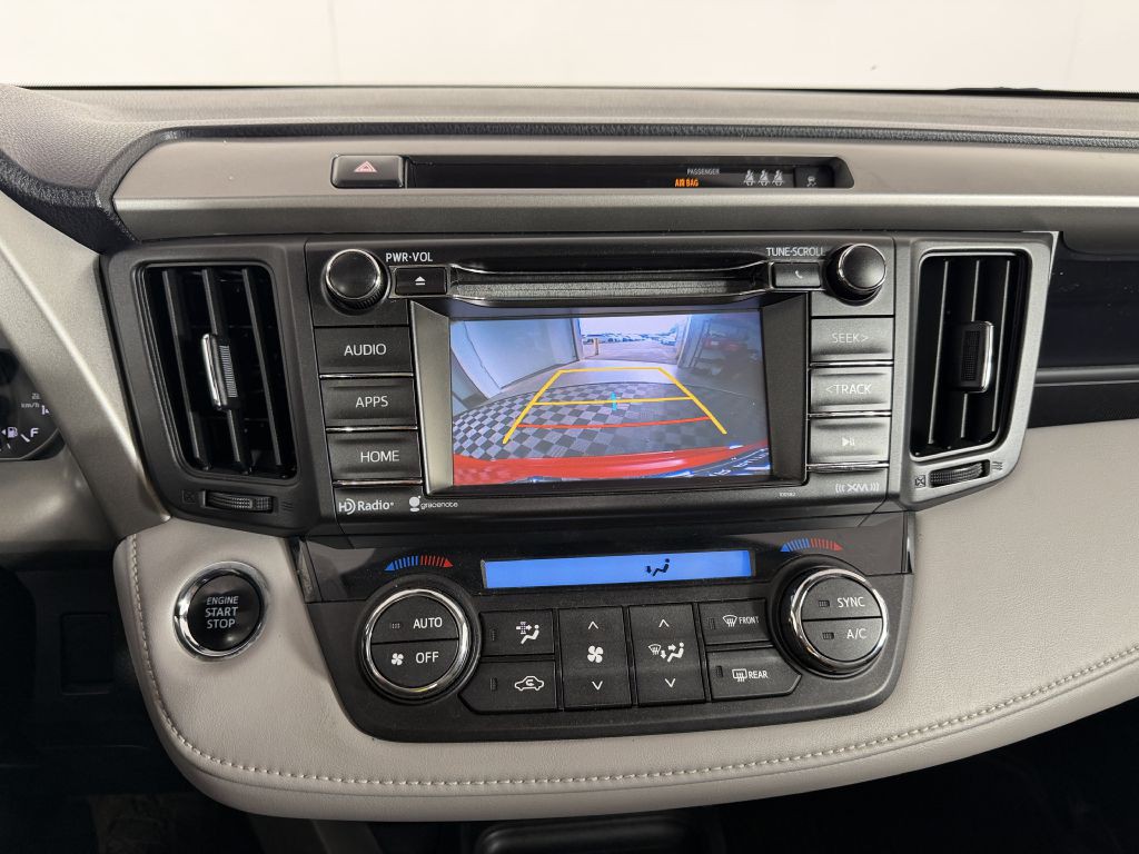 2017 Toyota Rav4 Image 31