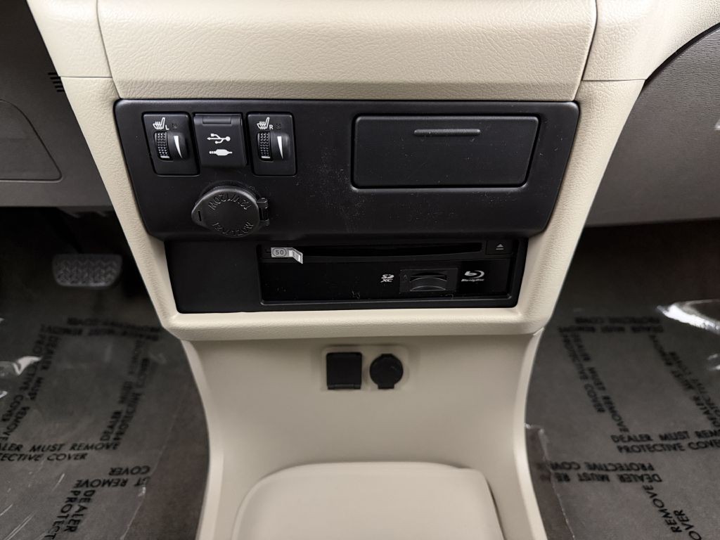 2018 Toyota Sienna Image 33