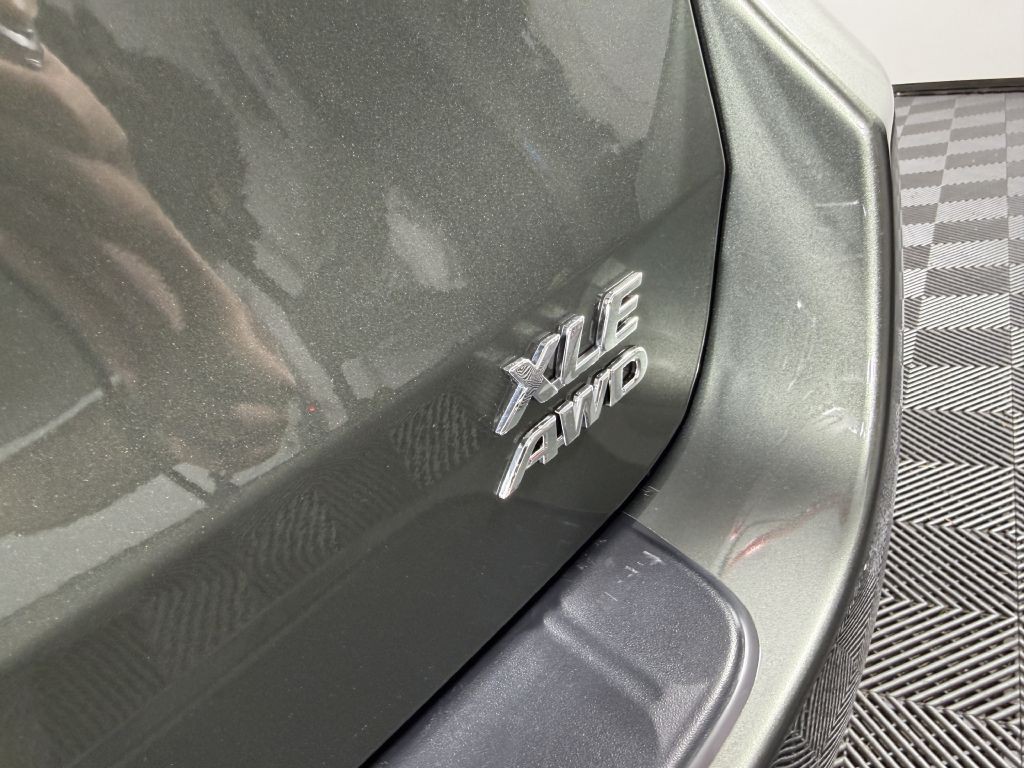 2018 Toyota Sienna Image 50