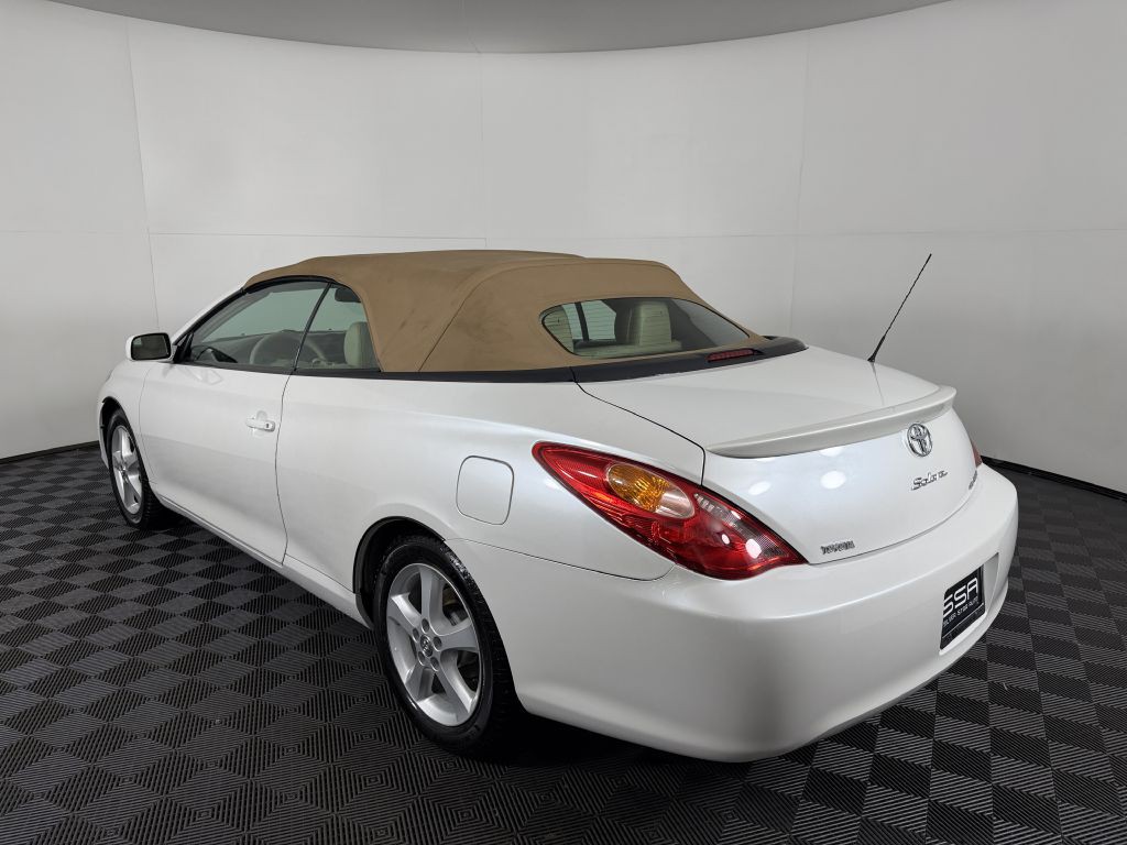 2006 Toyota Camry Image 10