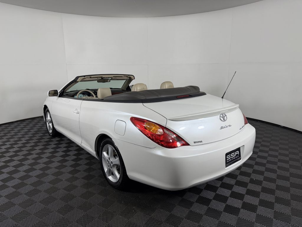 2006 Toyota Camry Image 16