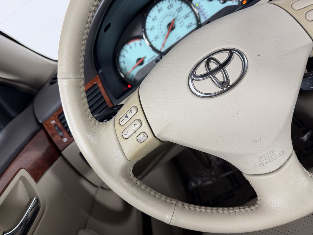 2006 Toyota Camry Image 32