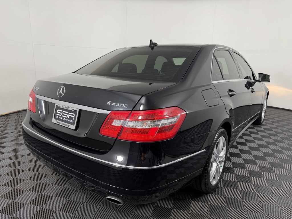 2011 Mercedes-Benz E-Class Image 6