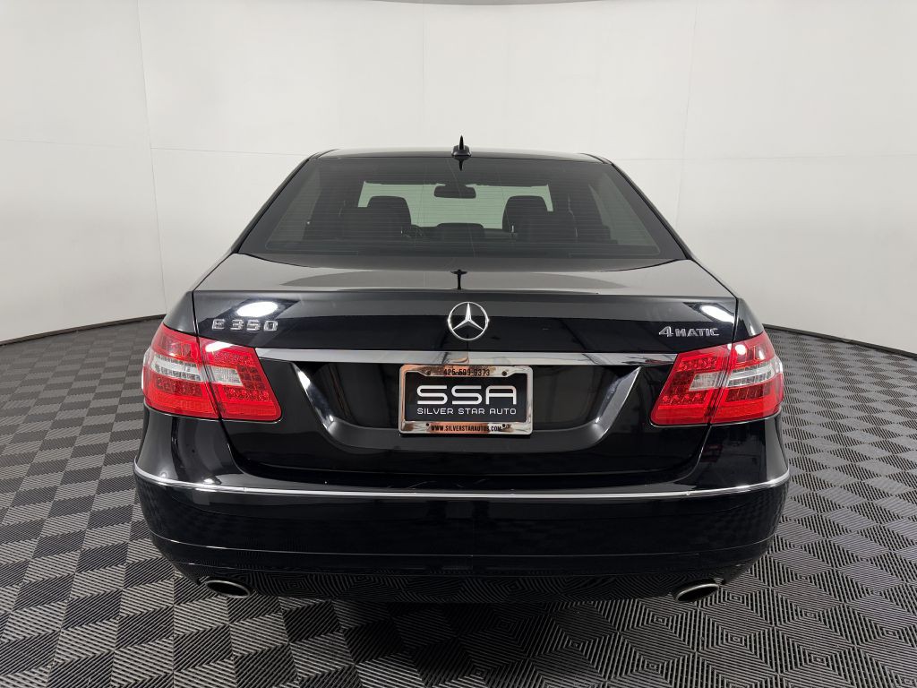 2011 Mercedes-Benz E-Class Image 7