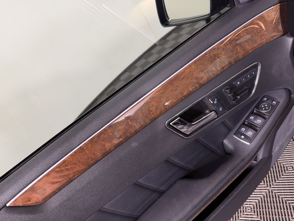 2011 Mercedes-Benz E-Class Image 15