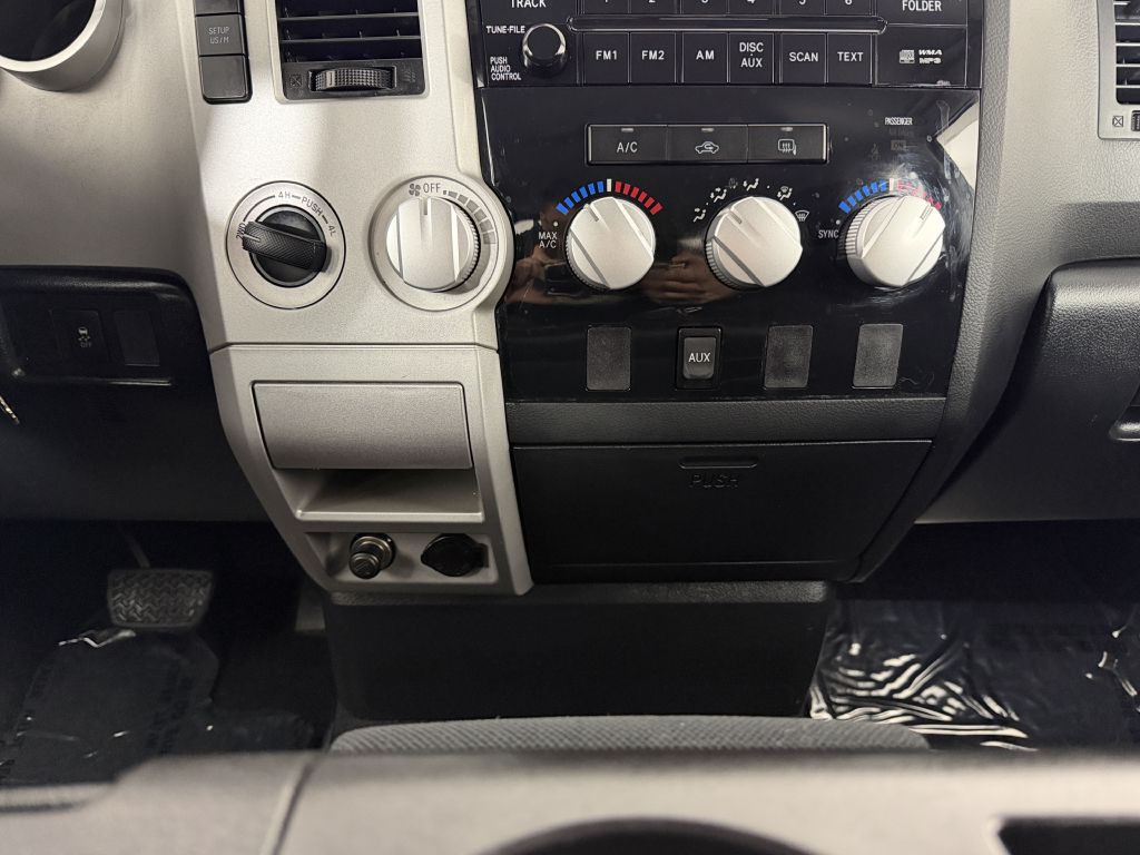 2008 Toyota Tundra Image 32