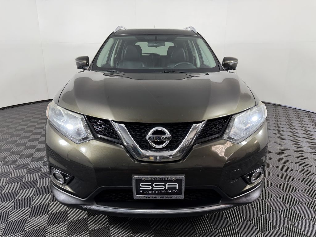 2016 Nissan Rogue Image 2