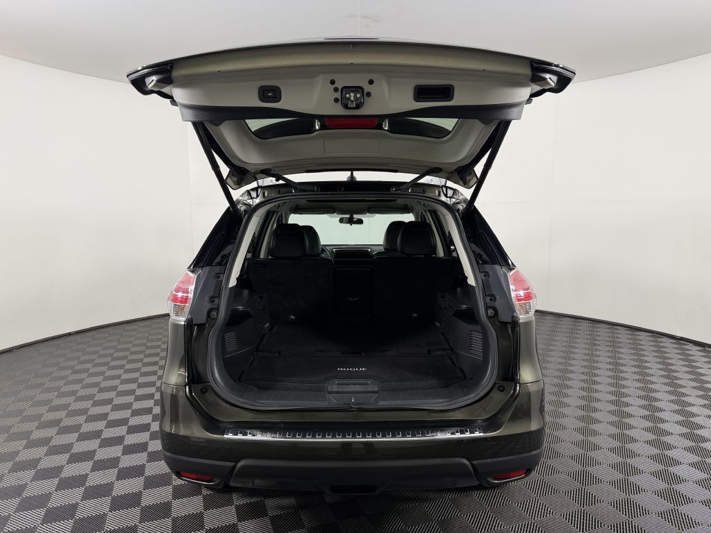 2016 Nissan Rogue Image 10