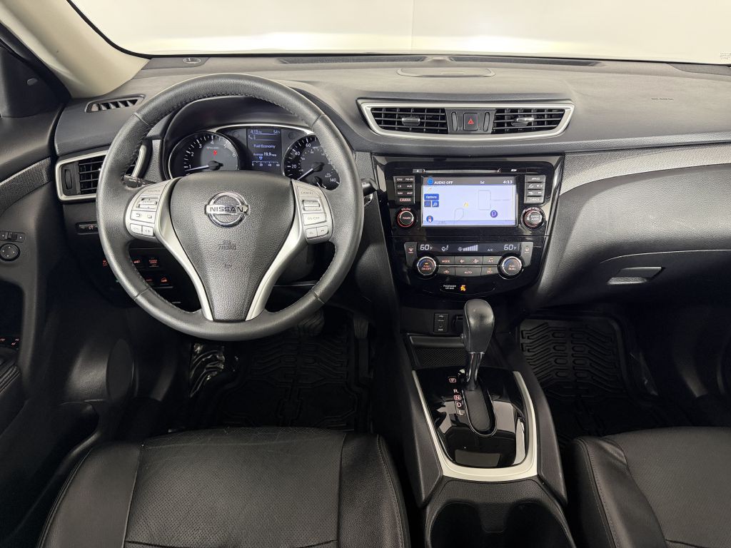 2016 Nissan Rogue Image 15