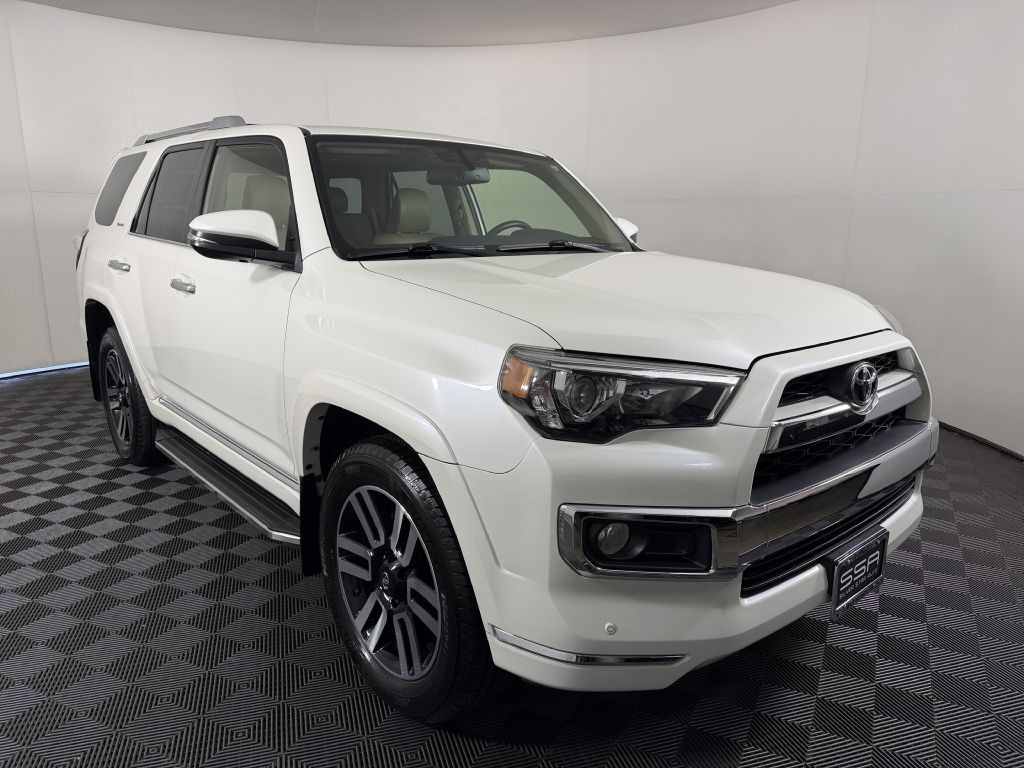 2018 Toyota 4Runner Image 3