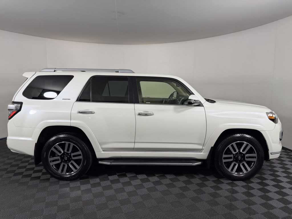 2018 Toyota 4Runner Image 4