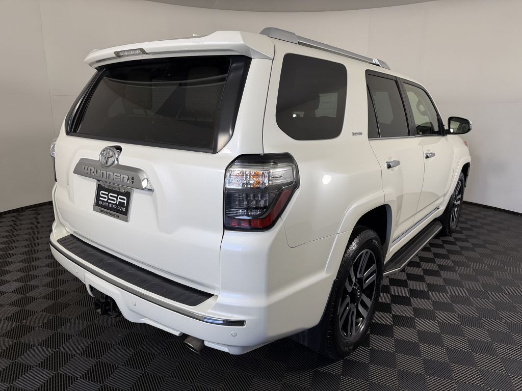 2018 Toyota 4Runner Image 6