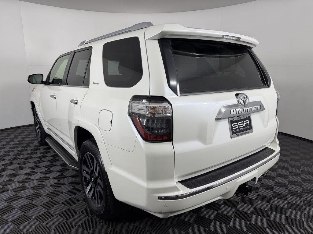 2018 Toyota 4Runner Image 9