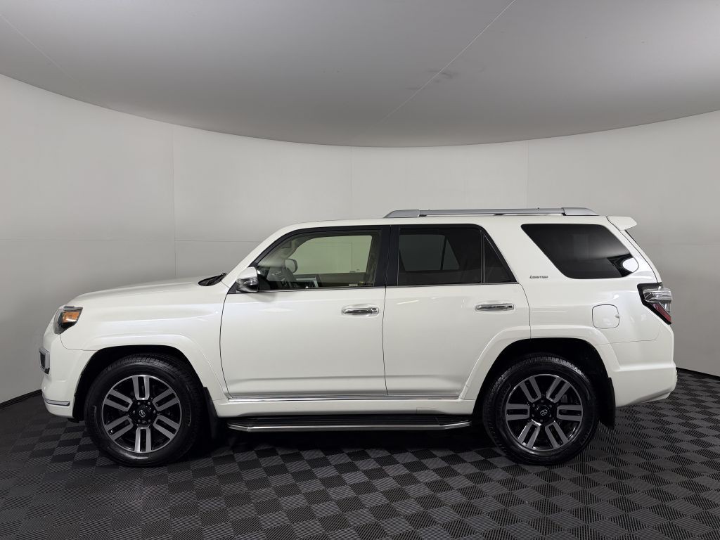 2018 Toyota 4Runner Image 11