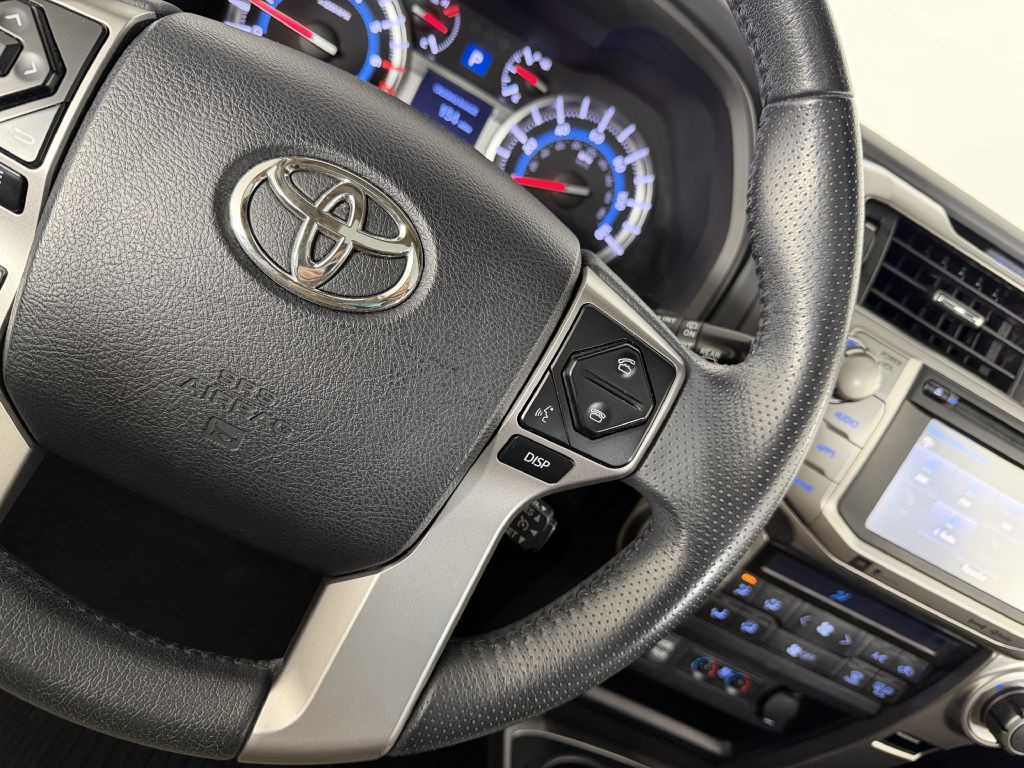 2018 Toyota 4Runner Image 26