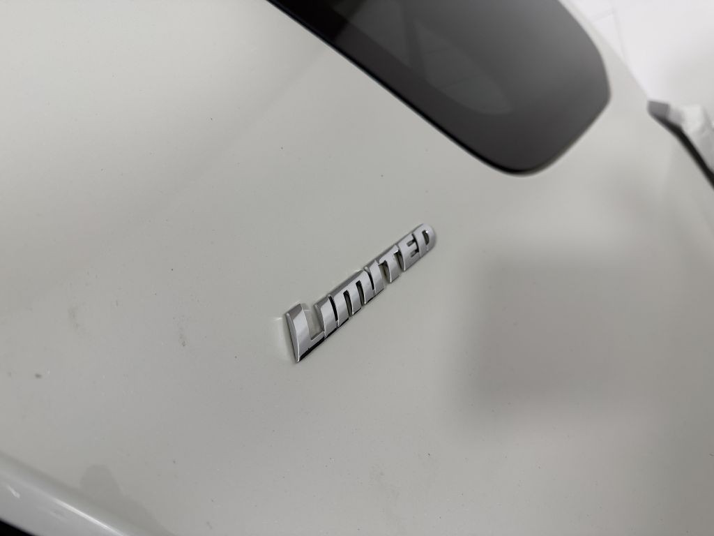 2018 Toyota 4Runner Image 42