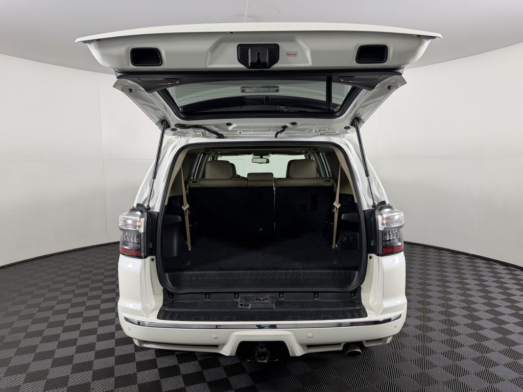 2018 Toyota 4Runner Image 45
