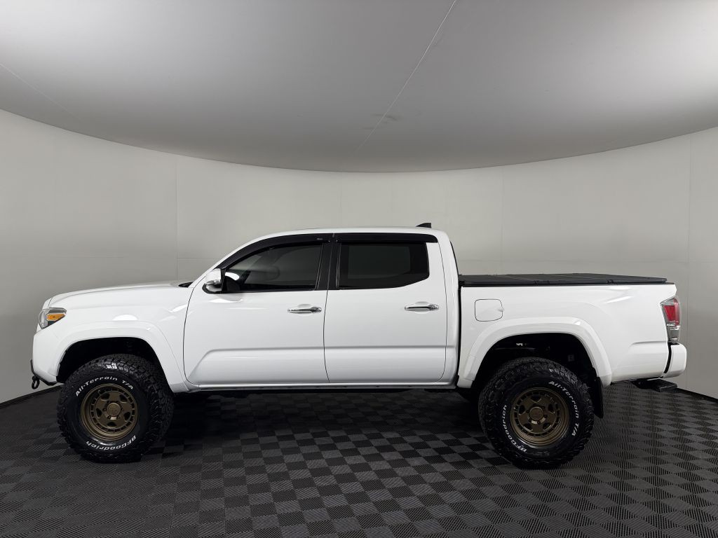 2019 Toyota Tacoma Image 8