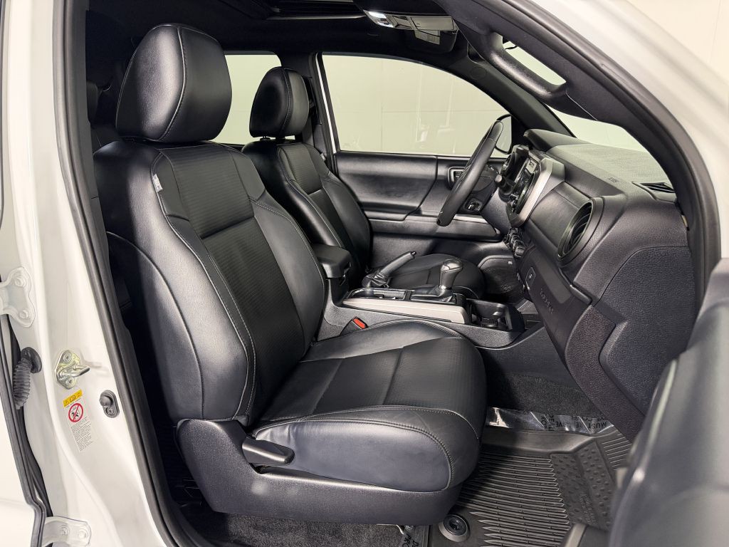2019 Toyota Tacoma Image 21