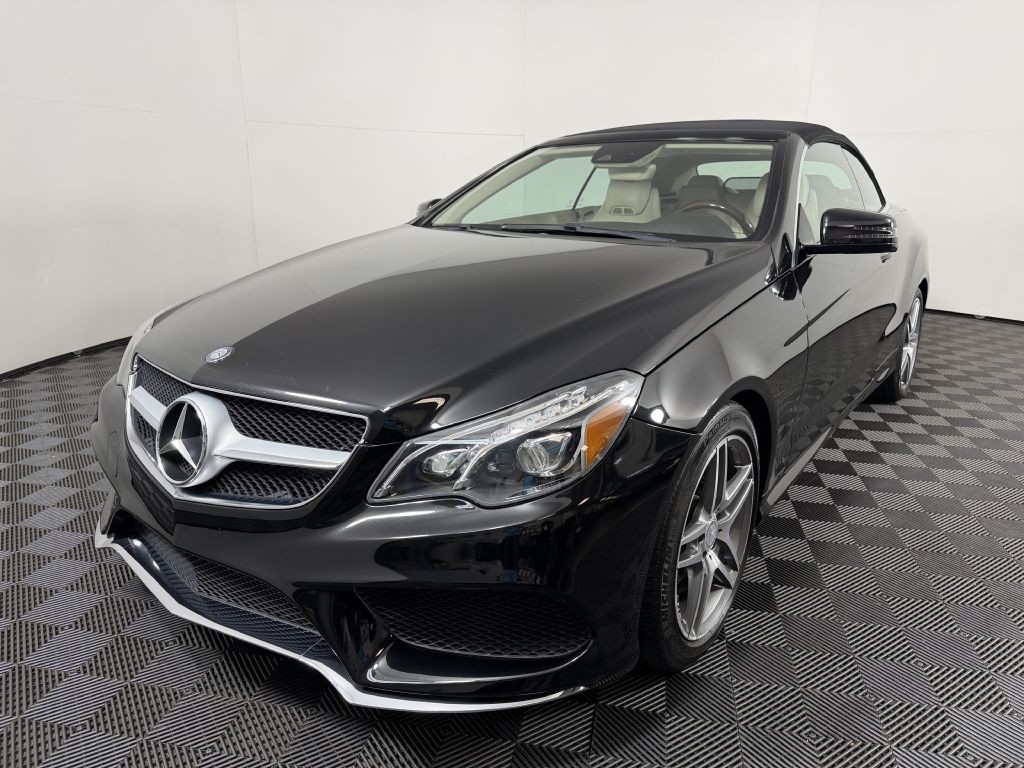 2016 Mercedes-Benz E-Class Image 1