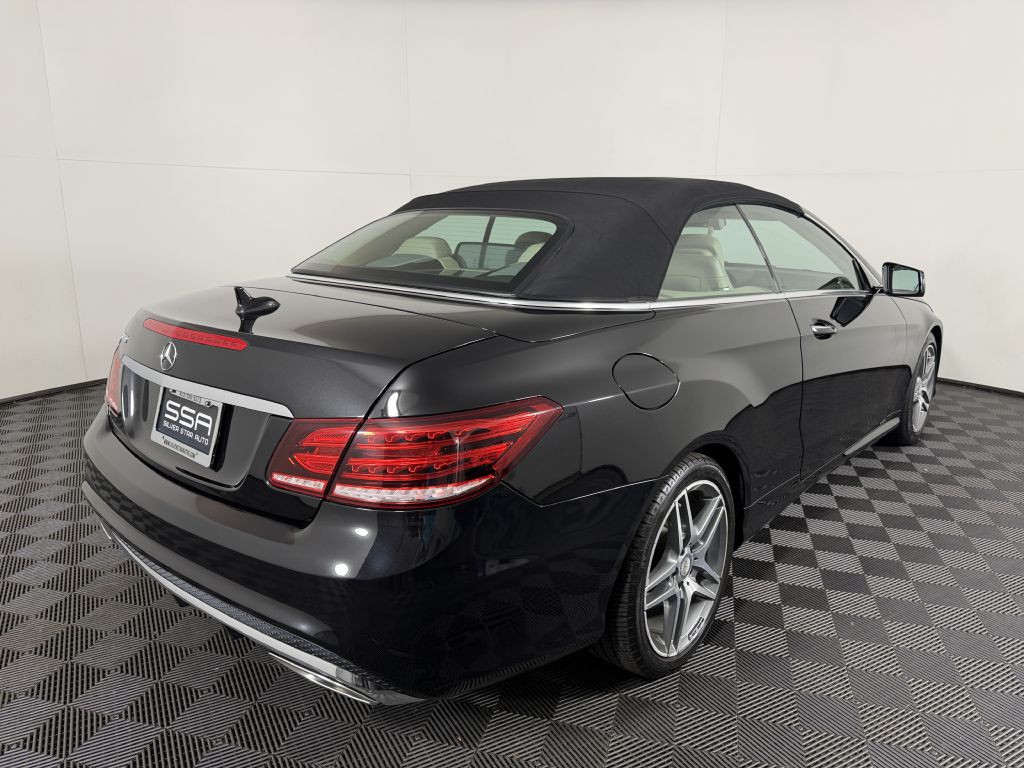 2016 Mercedes-Benz E-Class Image 6