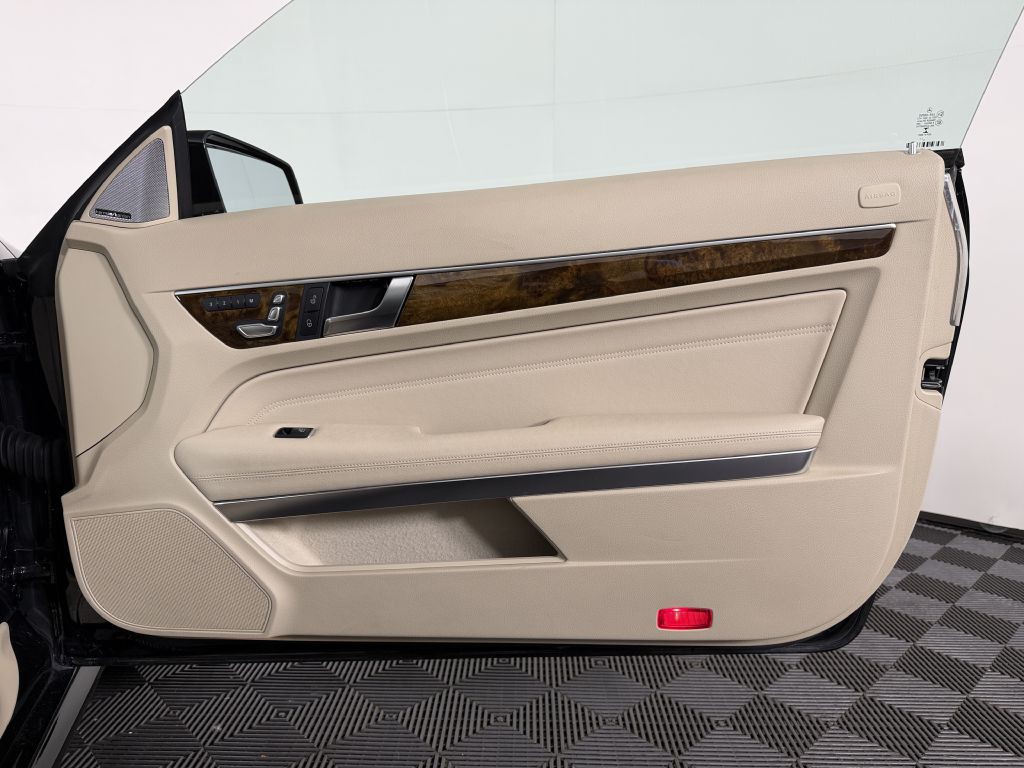 2016 Mercedes-Benz E-Class Image 47