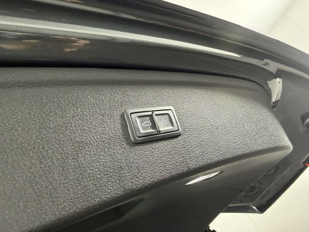 2018 Audi Q5 Image 31