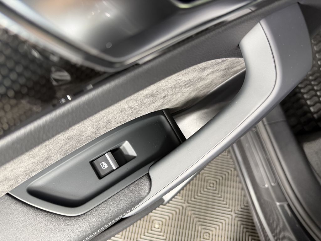 2018 Audi Q5 Image 35