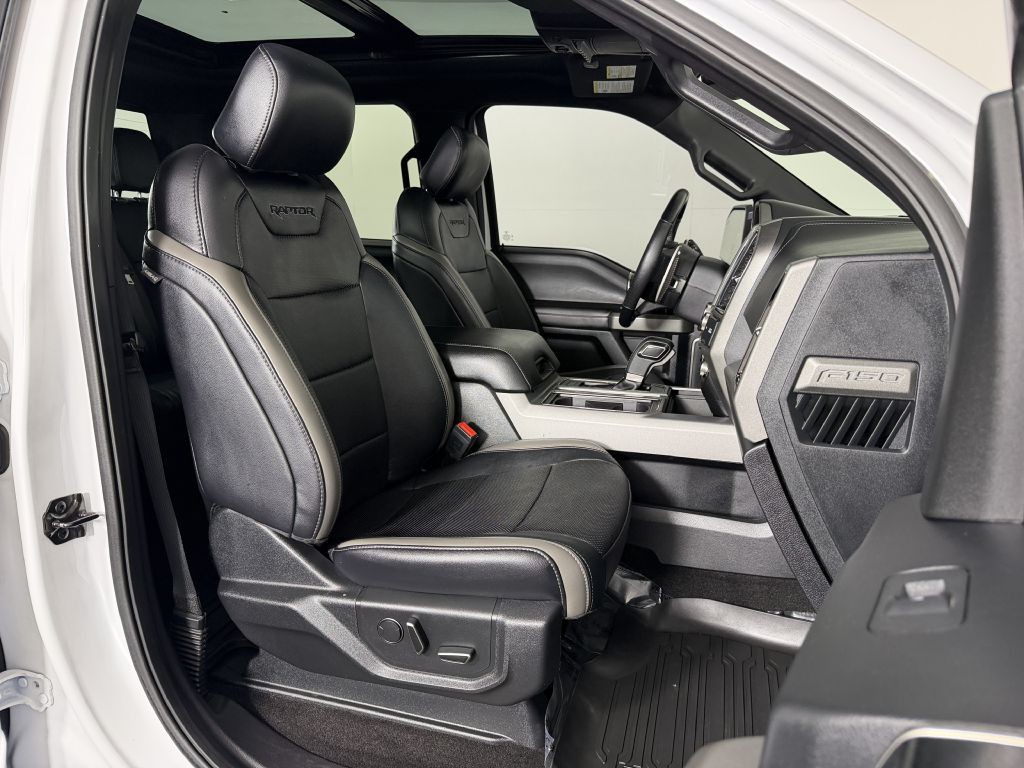 2018 Ford F-150 Image 32