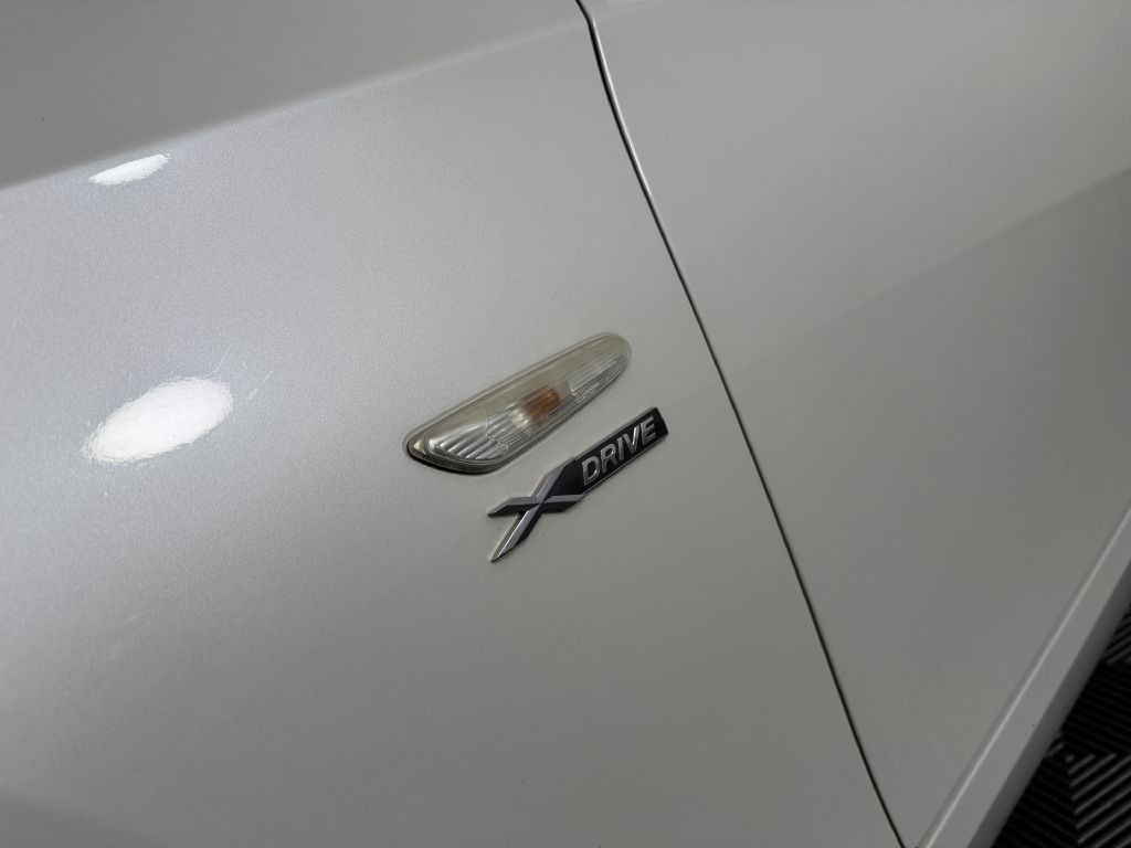 2012 BMW 3 Series Image 37